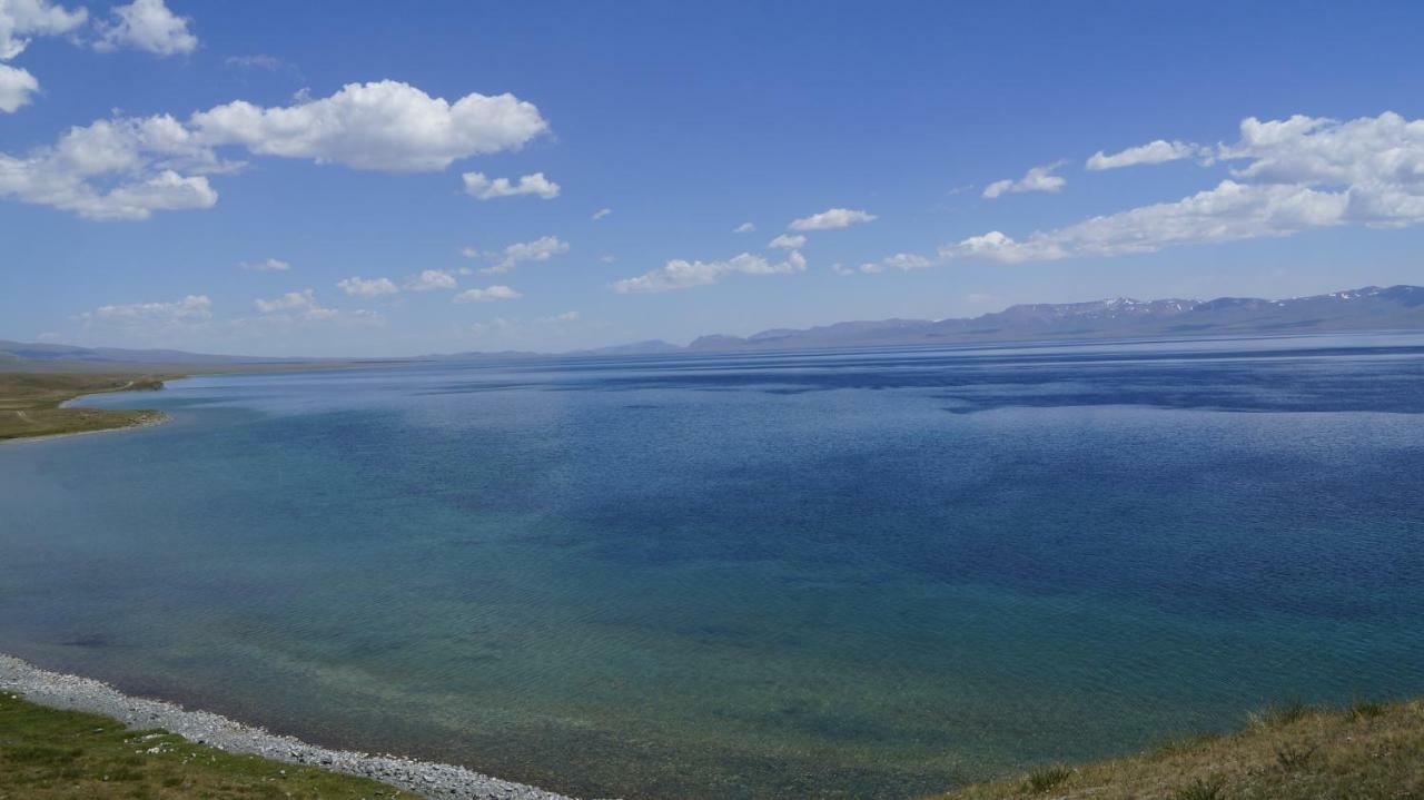 ホテルYurt Camp Muras In Song Kol Lake Kochkor エクステリア 写真